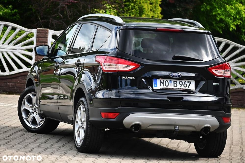 Ford Kuga 1.5 EcoBoost 2x4 Titanium - 20