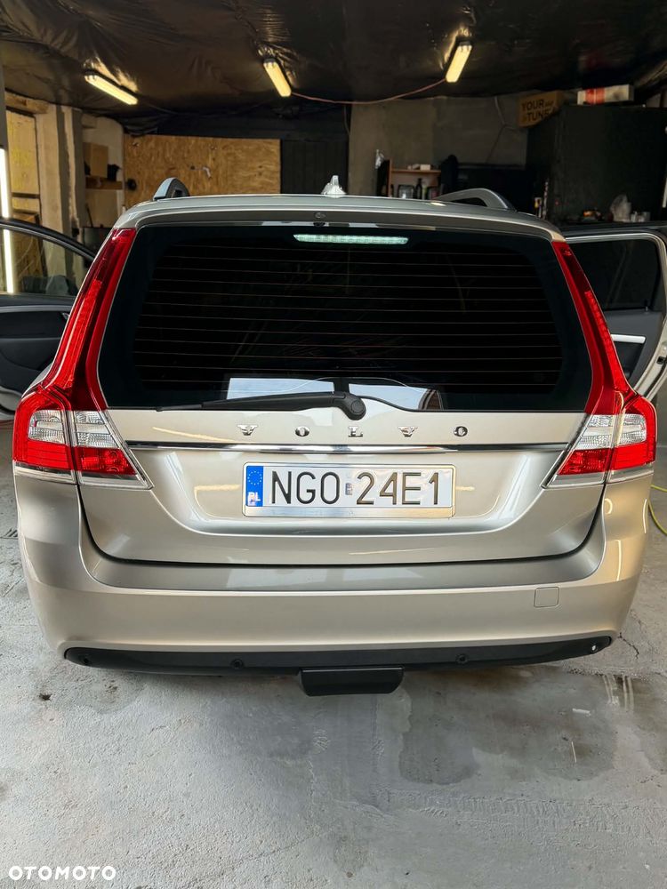Volvo V70 D2 Linje Classic - 6