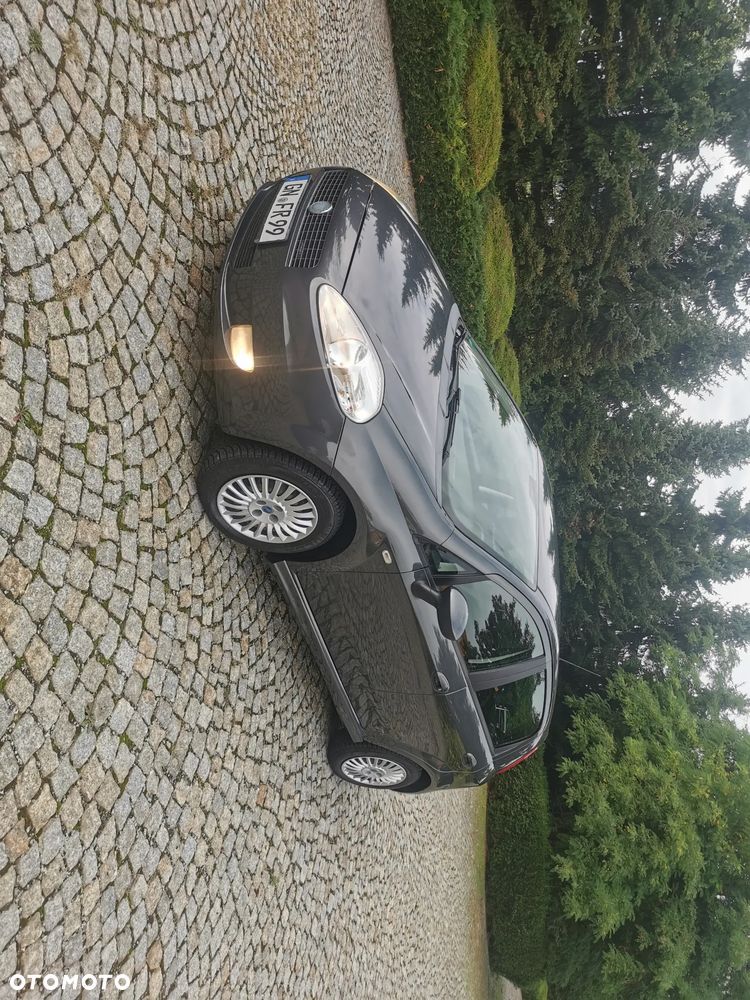 Fiat Punto 1.4 16V Emotion - 1