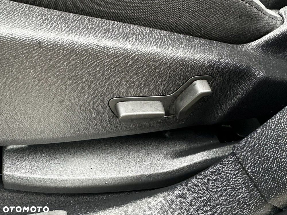 Citroën C5 Aircross 1.6 PHEV Shine Pack EAT8 - 33