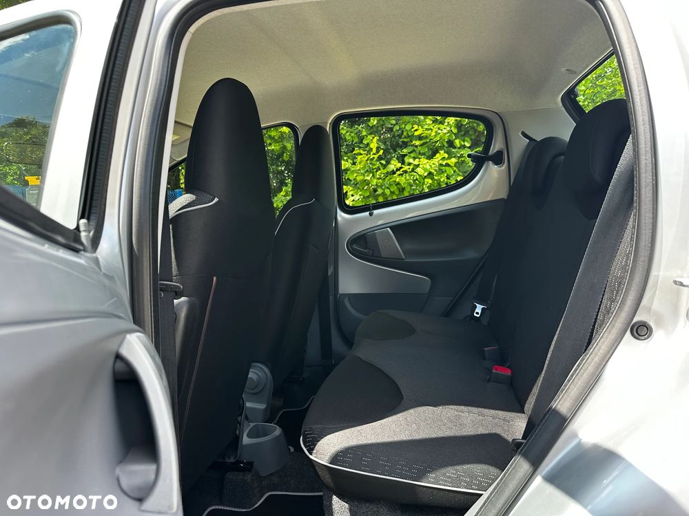 Peugeot 107 70 2-Tronic Filou - 35