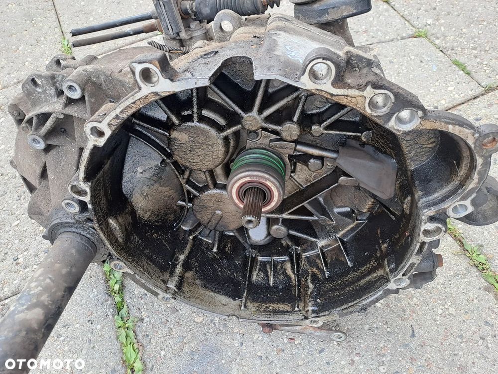 Volvo S80 2.4 benzyna 170KM skrzynia biegów M56L  P9482052 - 5