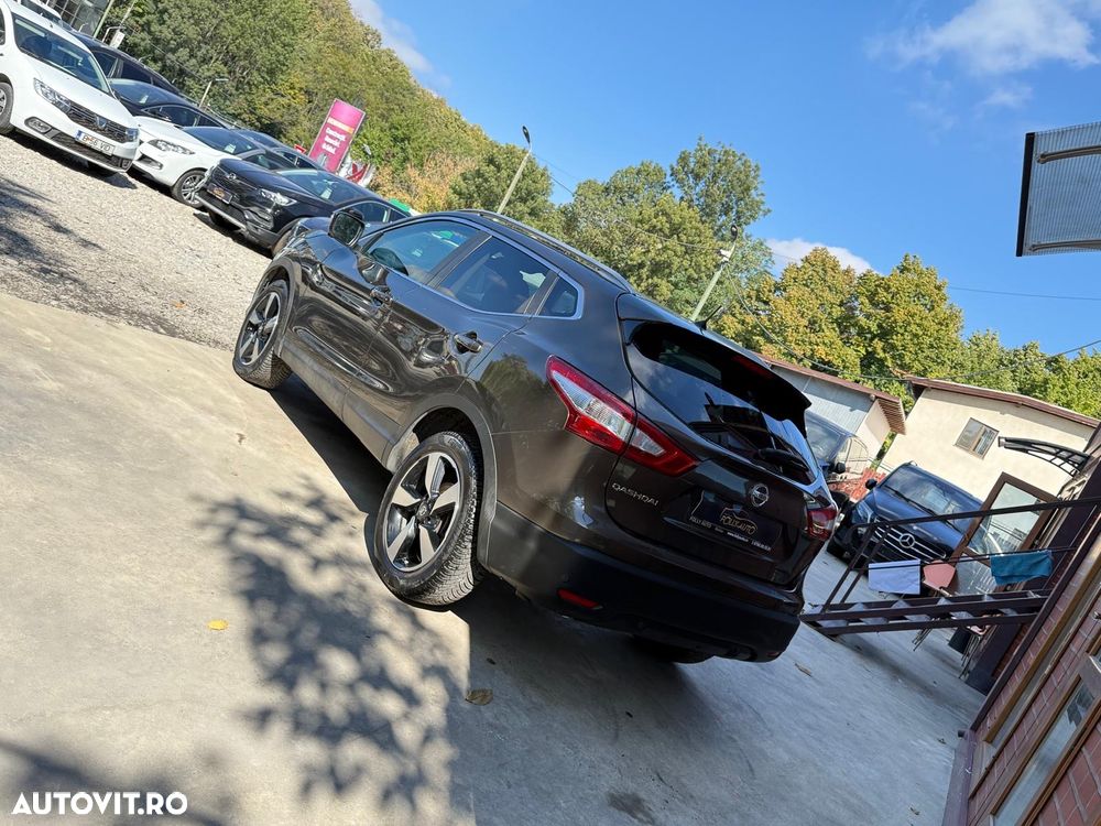 Nissan Qashqai 1.6 DCI TEKNA+ - 3