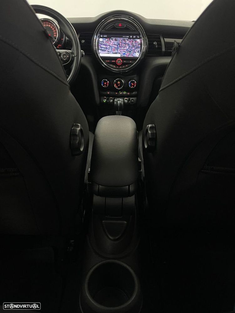 MINI 5 Portas One D - 26