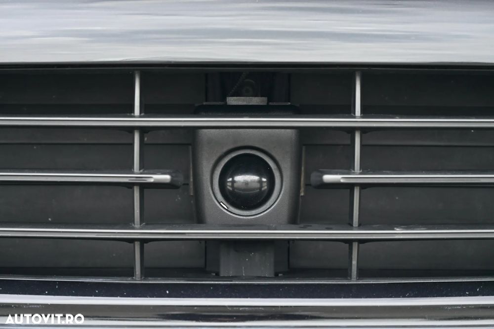 Porsche Cayenne 3.0 L - 31