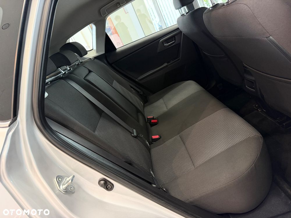 Toyota Auris - 32
