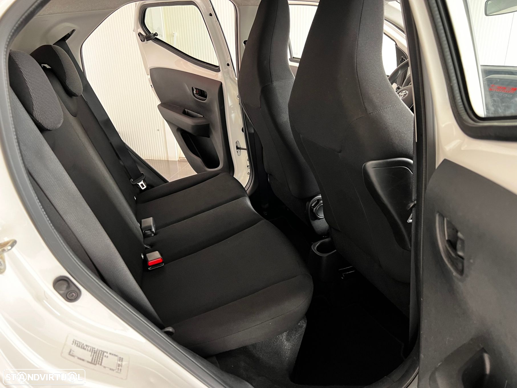Toyota Aygo 1.0 X-Play - 15