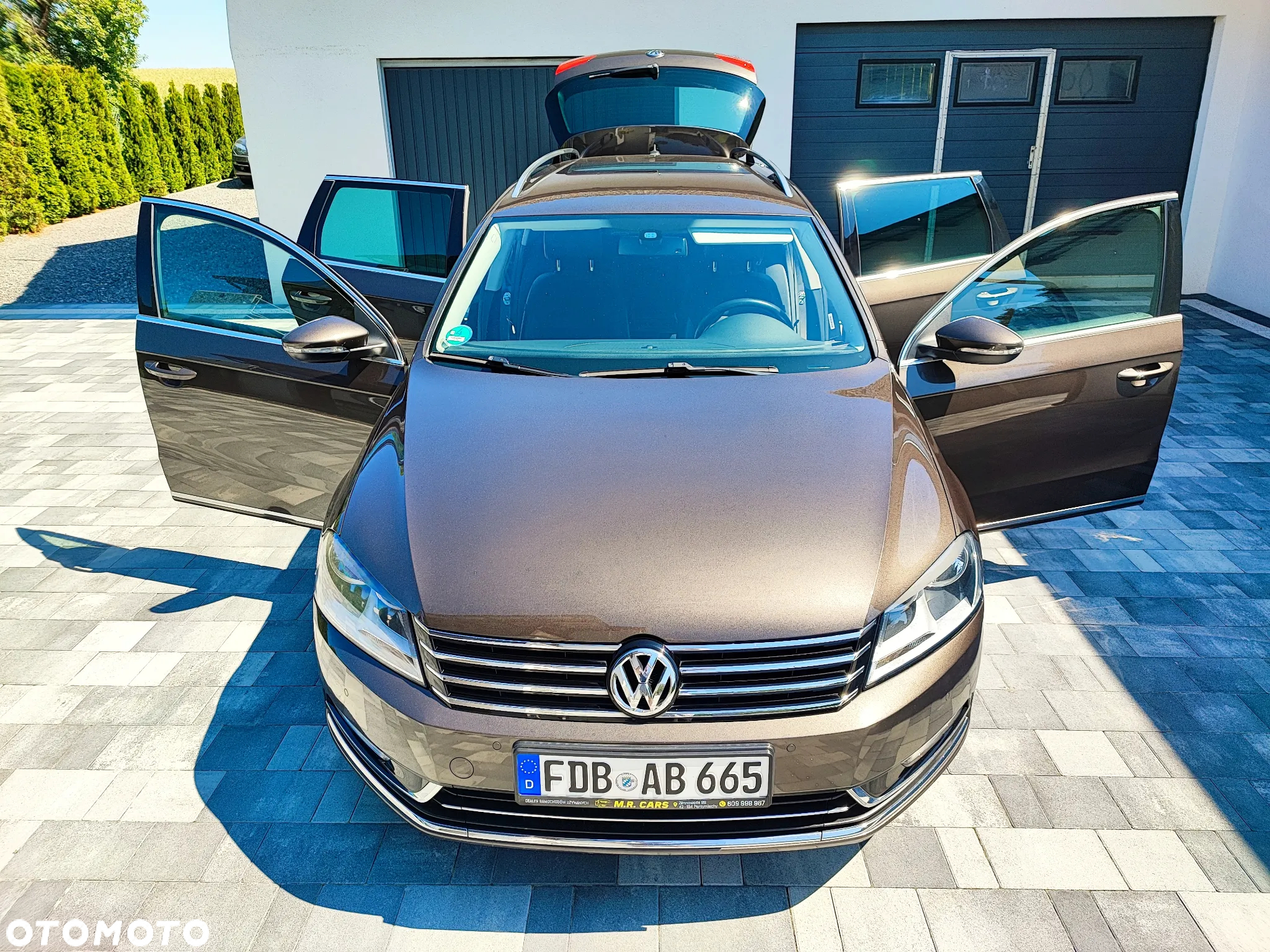Volkswagen Passat Variant 2.0 TDI BlueMotion Technology Highline - 17