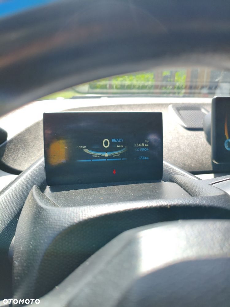 BMW i3 - 8