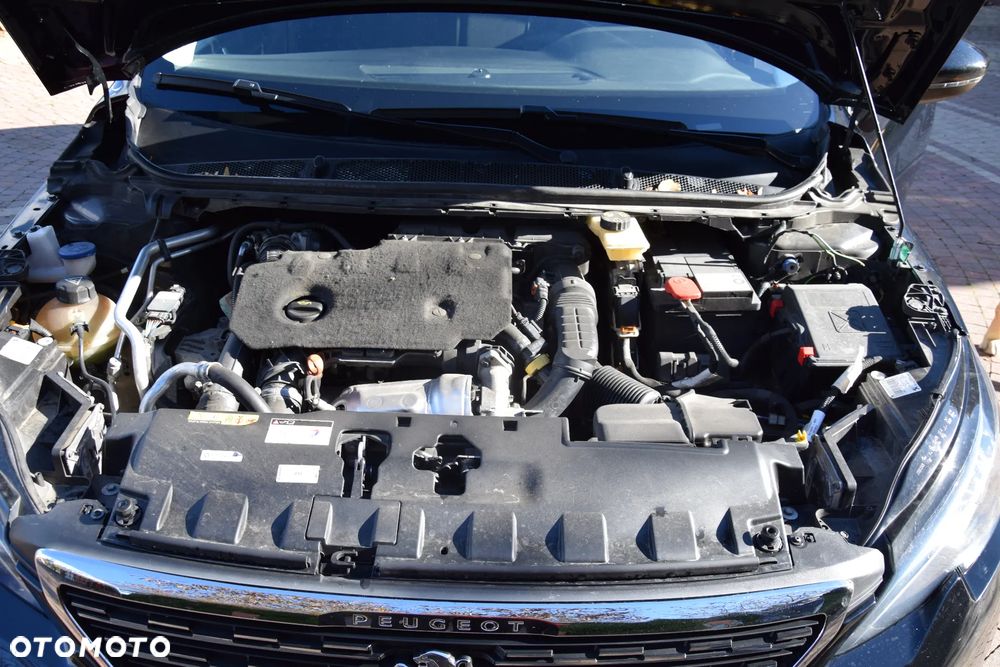 Peugeot 308 1.5 BlueHDi Allure S&S EAT8 - 12