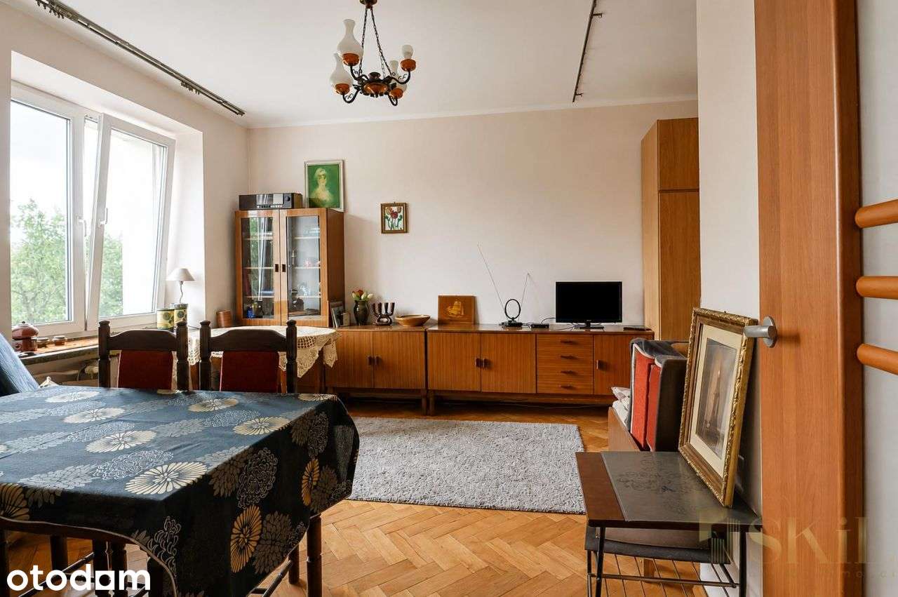 Kawalerka 34 m², blok z cegły, winda,widok na park