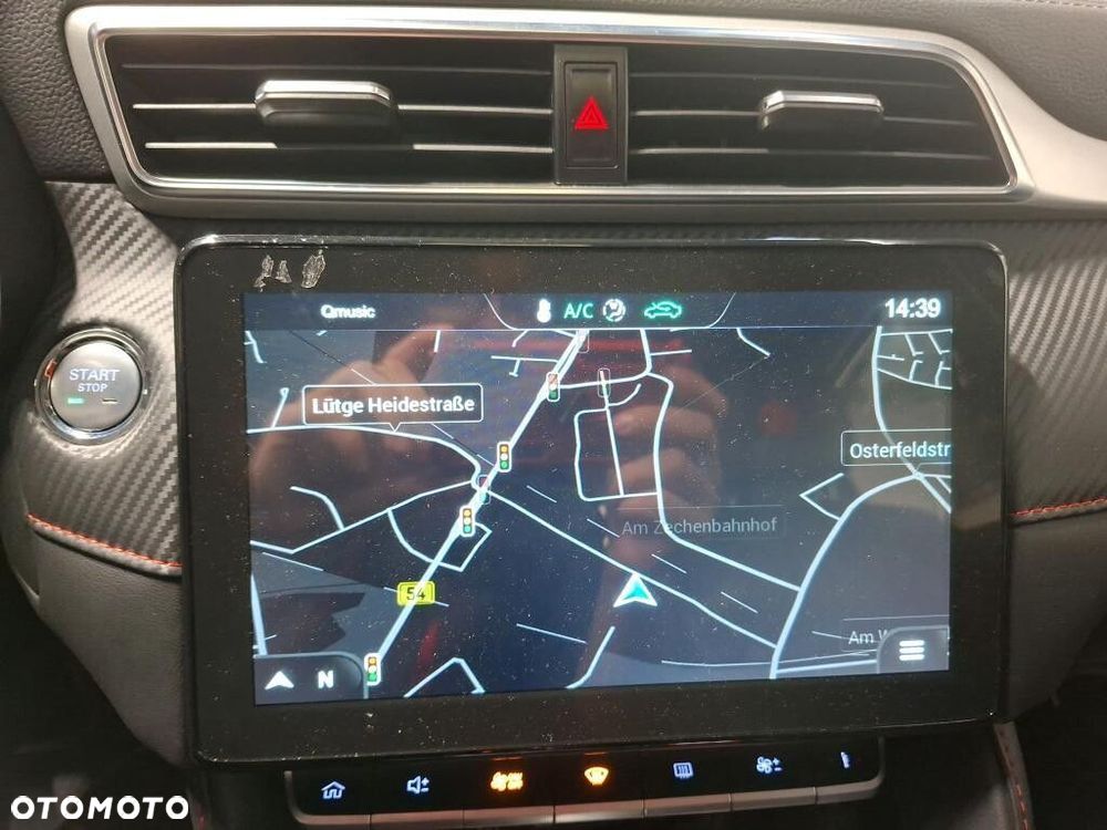 MG ZS 1.0 T-GDI Exclusive - 8