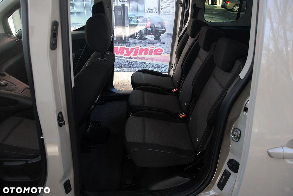 Toyota Proace City Verso 1.2 D-4T Business - 9