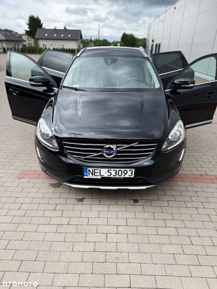 Volvo XC 60 D4 AWD Geartronic Momentum - 27