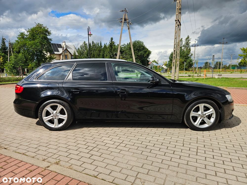 Audi A4 Avant 2.0 TDI DPF multitronic S line Sportpaket - 4