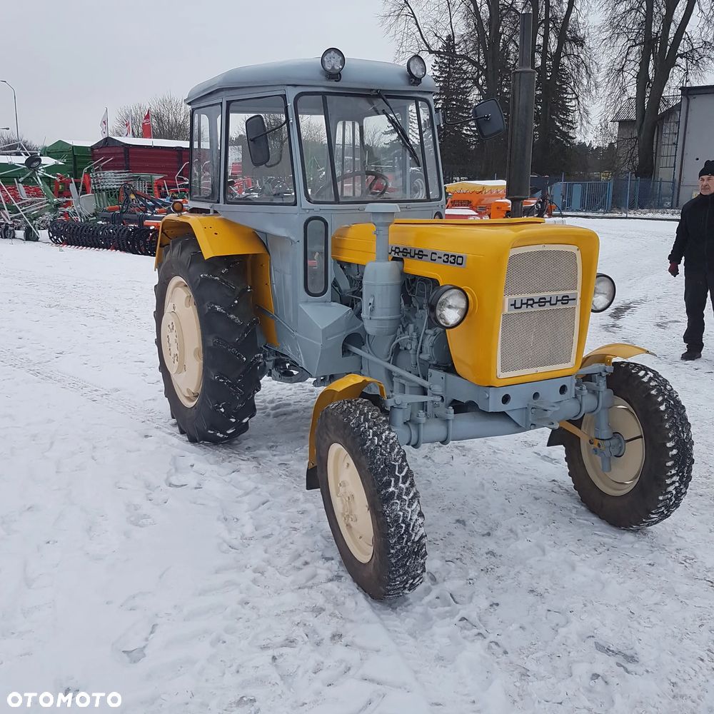 Ursus C-330 - 14