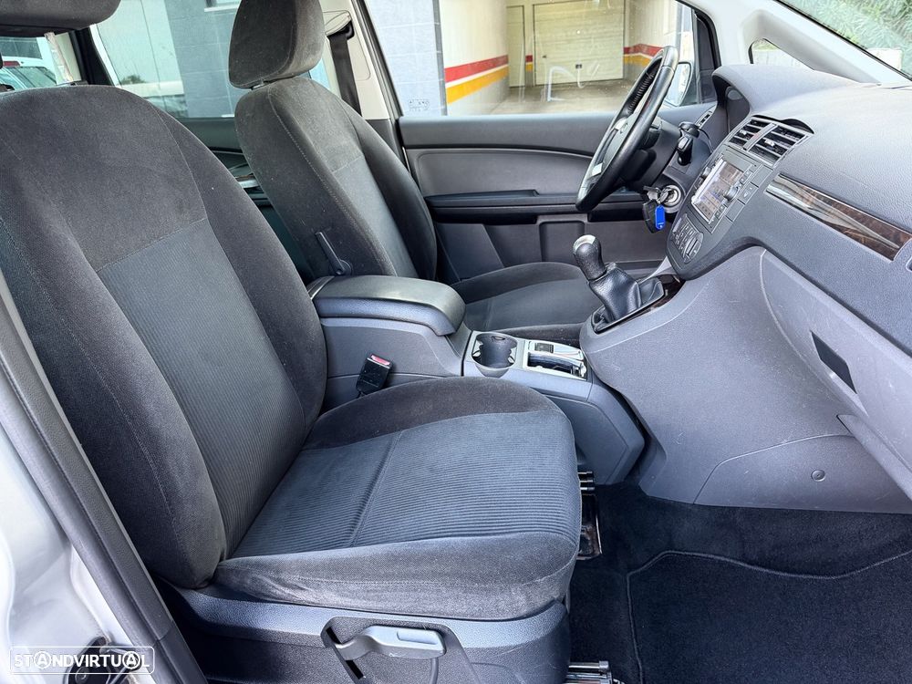 Ford Focus C-Max 1.6 TDCi Ghia - 11