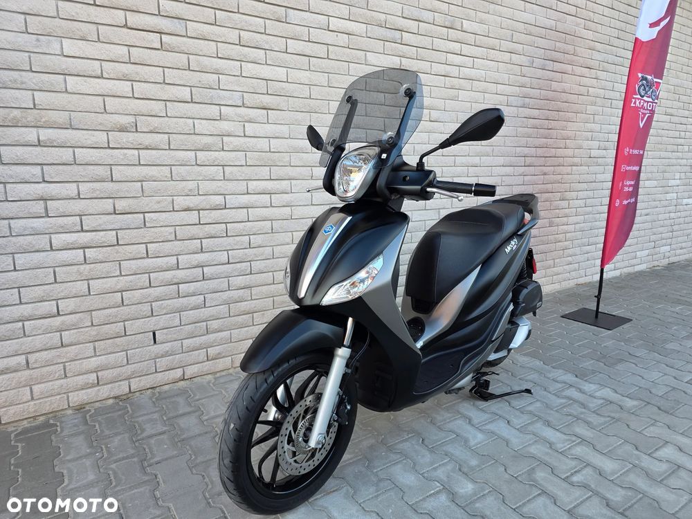 Piaggio Medley - 1
