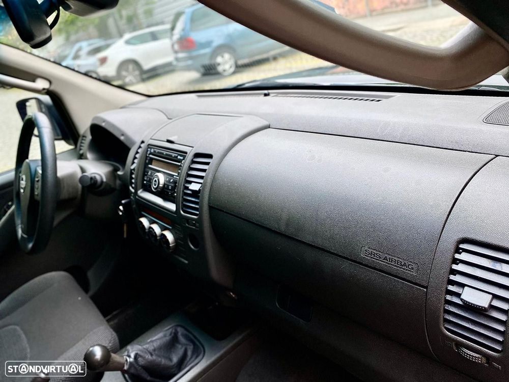 Nissan Navara 2.5 dCi CD SE - 17