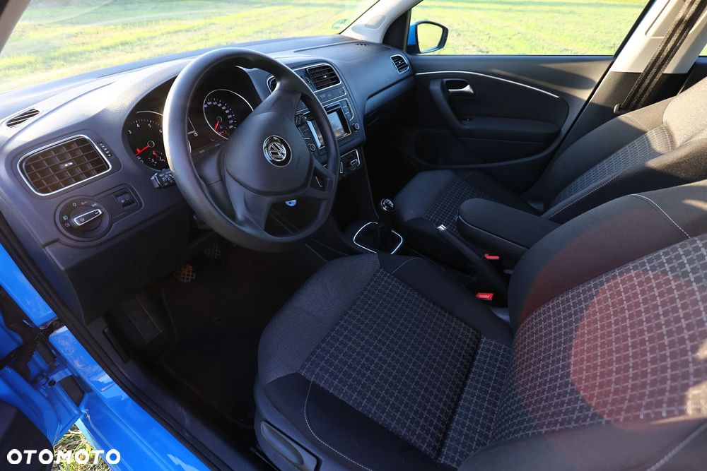 Volkswagen Polo 1.0 (Blue Motion Technology) Comfortline - 13
