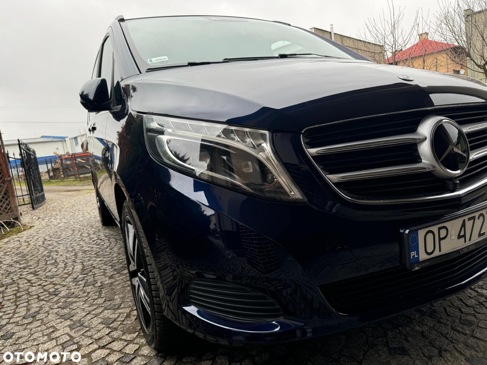 Mercedes-Benz Klasa V 250 d 4-Matic Exclusive 7G-Tronic - 4