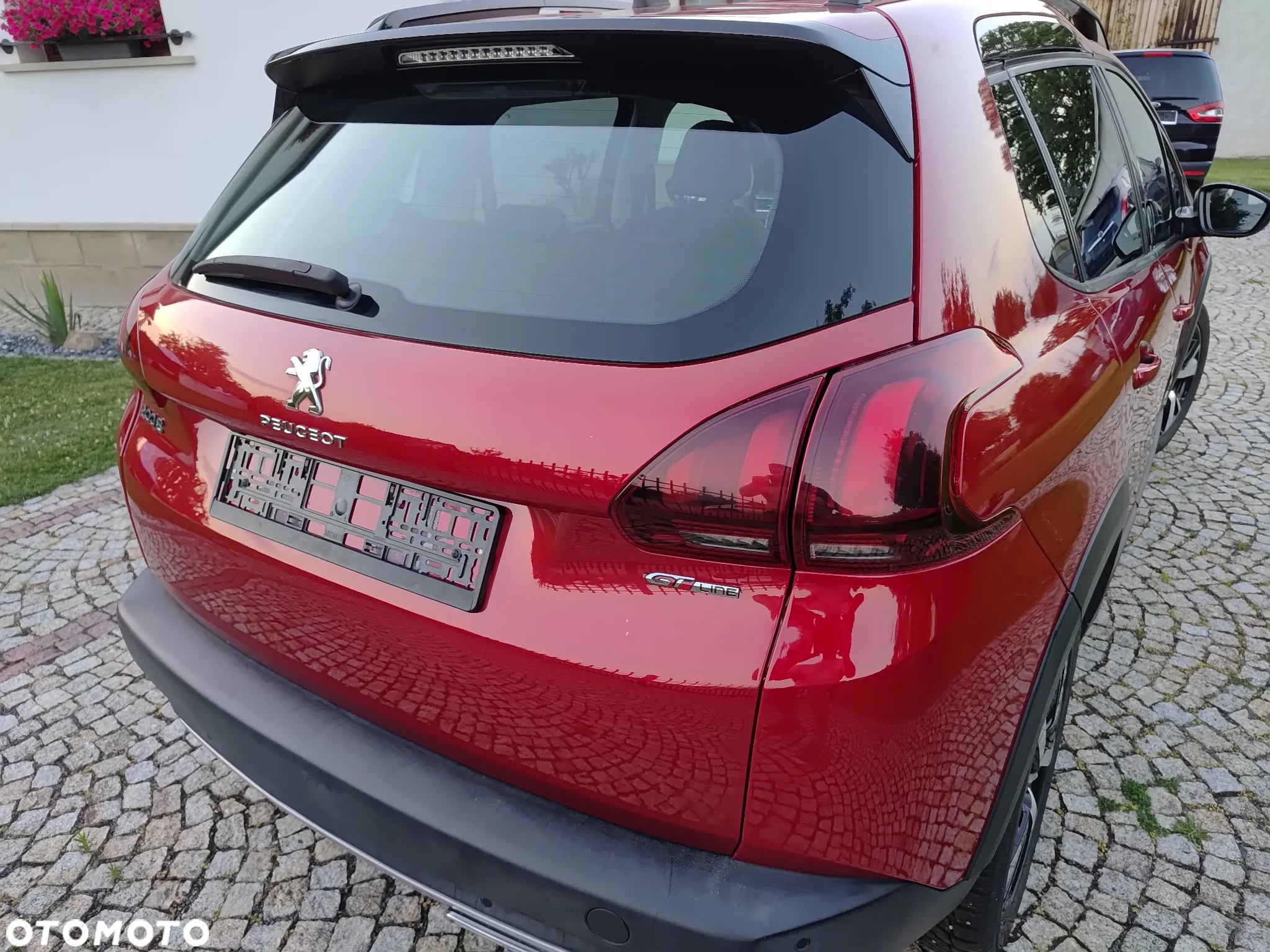 Peugeot 2008 BlueHDi FAP 120 STOP & START GT-Line Edition - 6