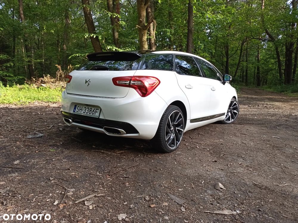 Citroën DS5 HDi 165 SportChic - 5