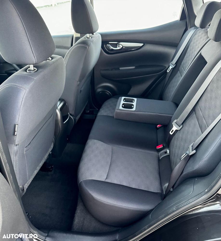 Nissan Qashqai - 24
