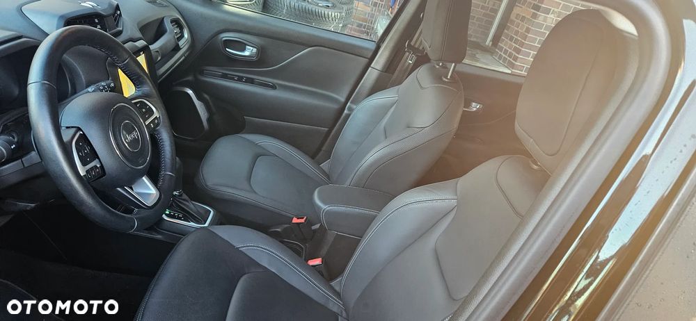 Jeep Renegade 1.5 GSE T4 48V e-Hybrid Automatik High Altitude - 15