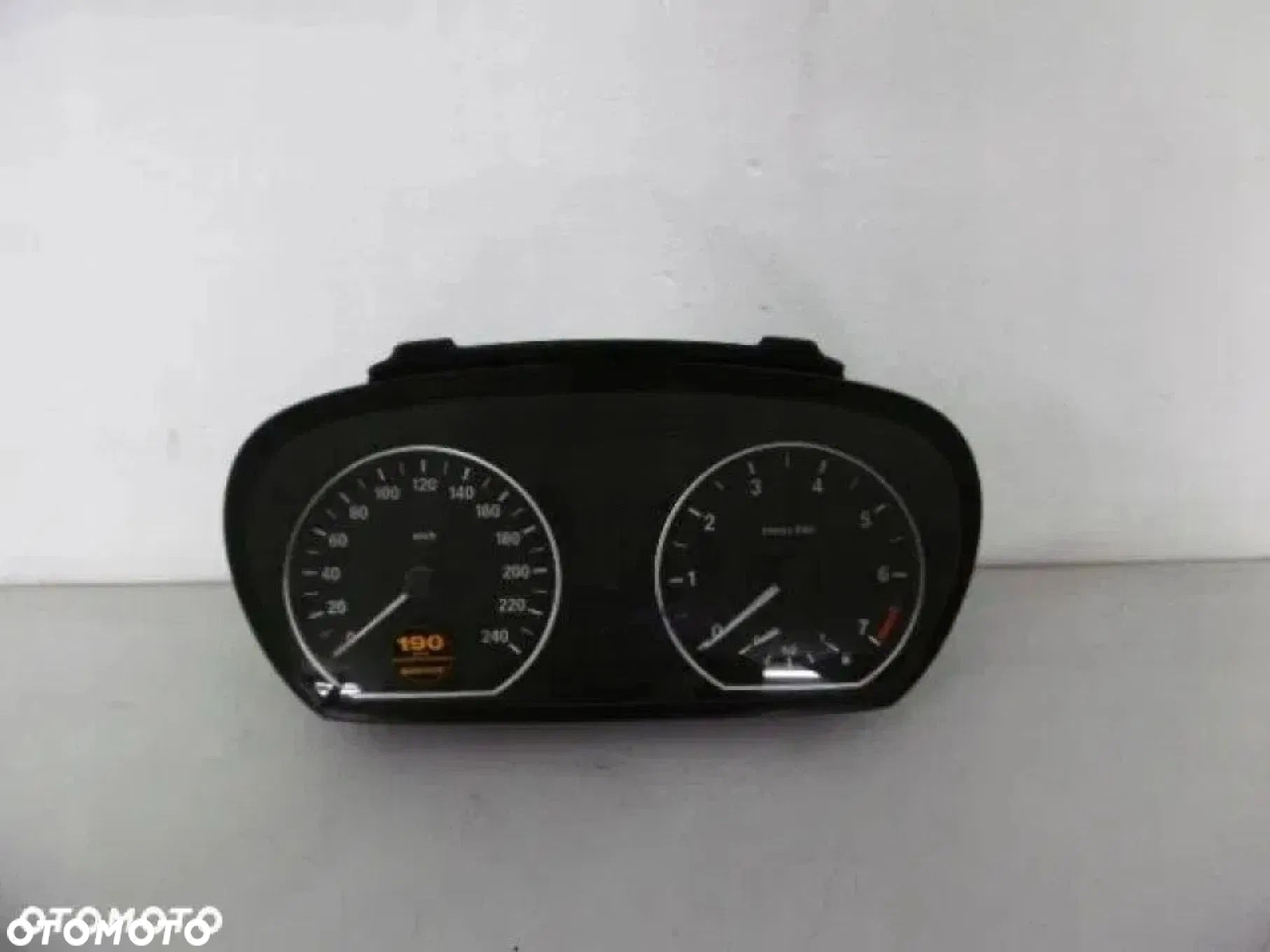 BMW E87 LICZNIK ZEGARY EUROPA 9122587 - 1
