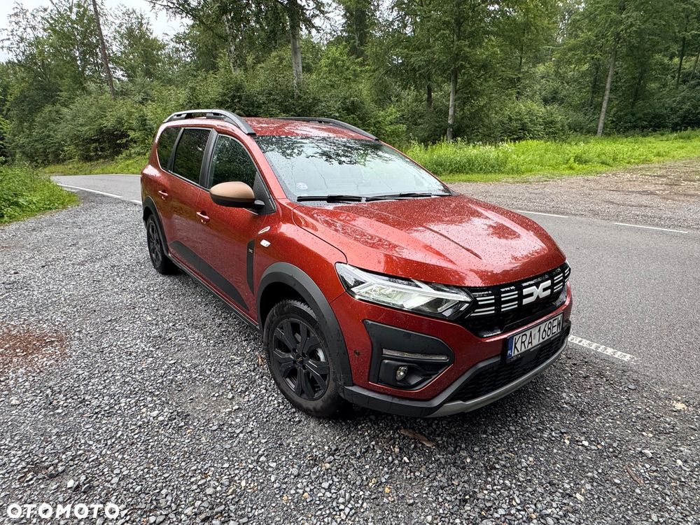 Dacia Jogger 1.6 Full Hybrid 140 Extreme MMT - 4