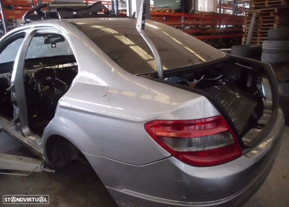 Peças Mercedes Benz C 220 - 8