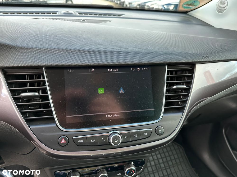 Opel Crossland X - 15