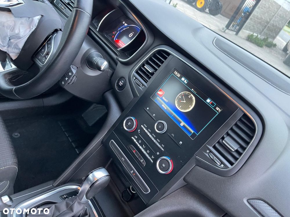 Renault Megane BLUE dCi 115 EDC INTENS - 12