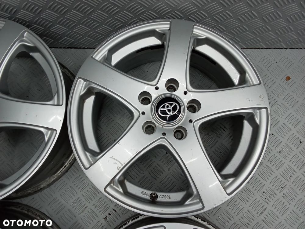 Felgi Toyota Auris Corolla Rav4 Avensis 6,5Jx16 et45 5x114,3 - 2