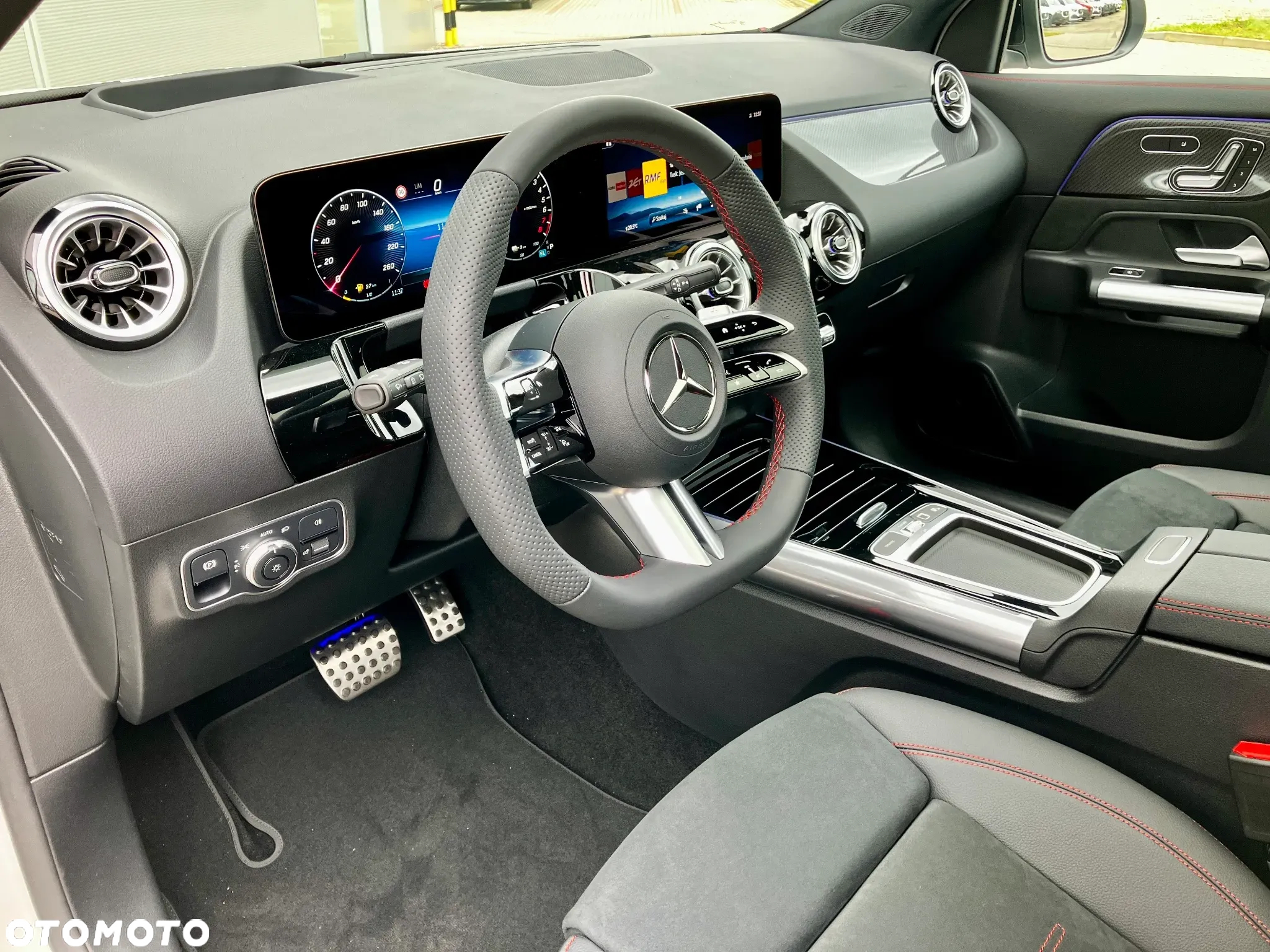 Mercedes-Benz GLA 250 e PHEV AMG Line 8G-DCT - 5