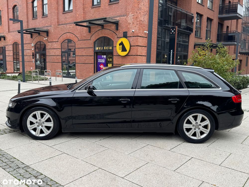 Audi A4 Avant 2009 photo 2