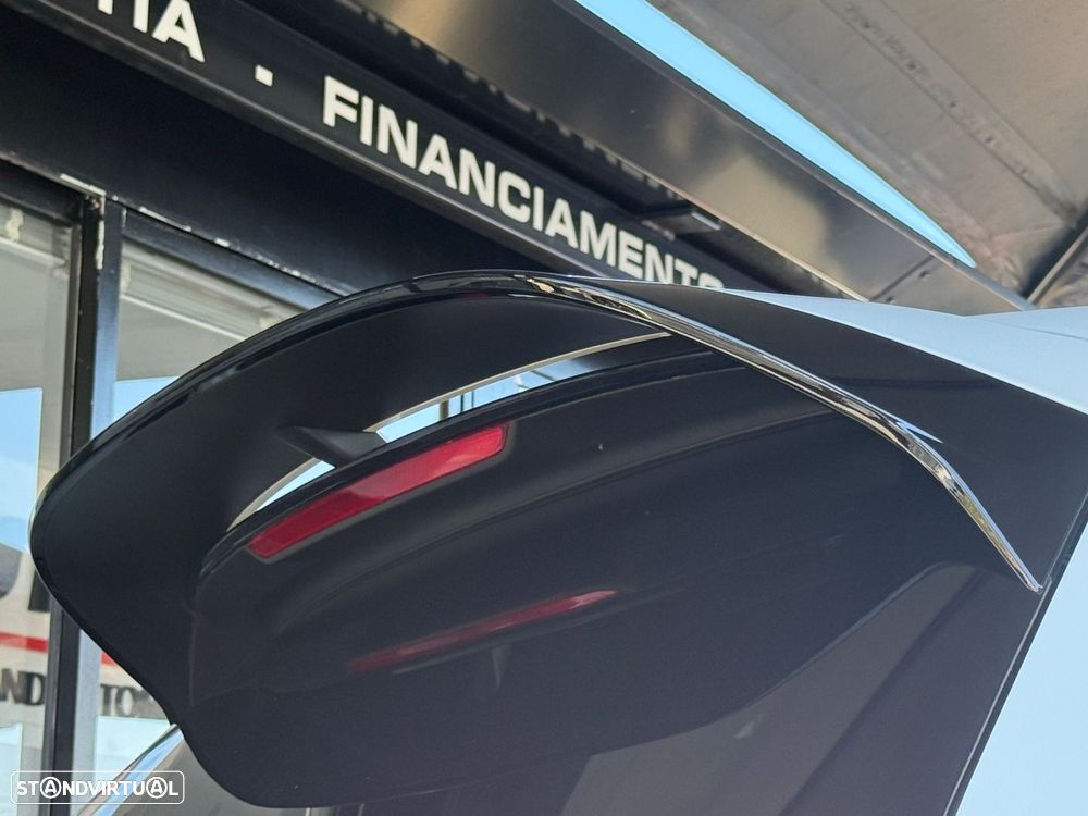 VW Golf 2.0 TSI GTI Clubsport 45 Years DSG - 26