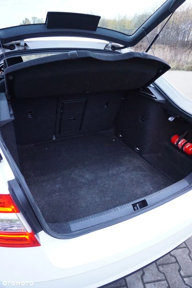 Skoda Octavia 2.0 TSI Ambition DSG - 13