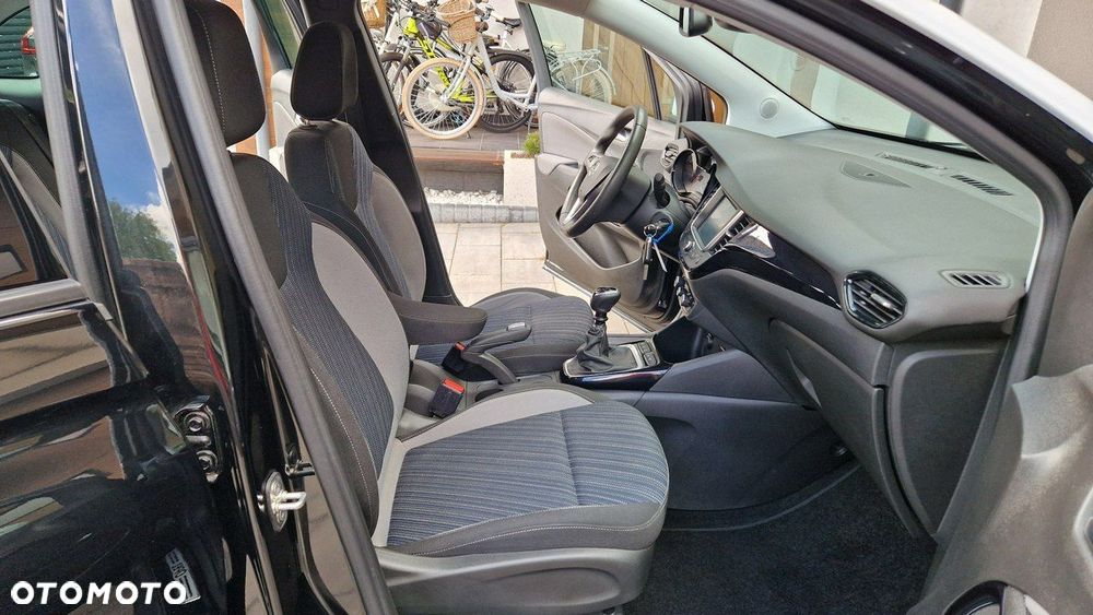 Opel Crossland X - 21