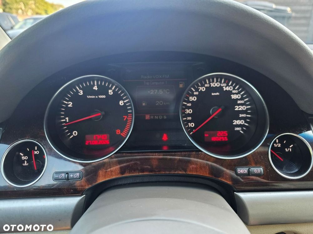 Audi A8 3.2 FSI Quattro Tiptr - 17