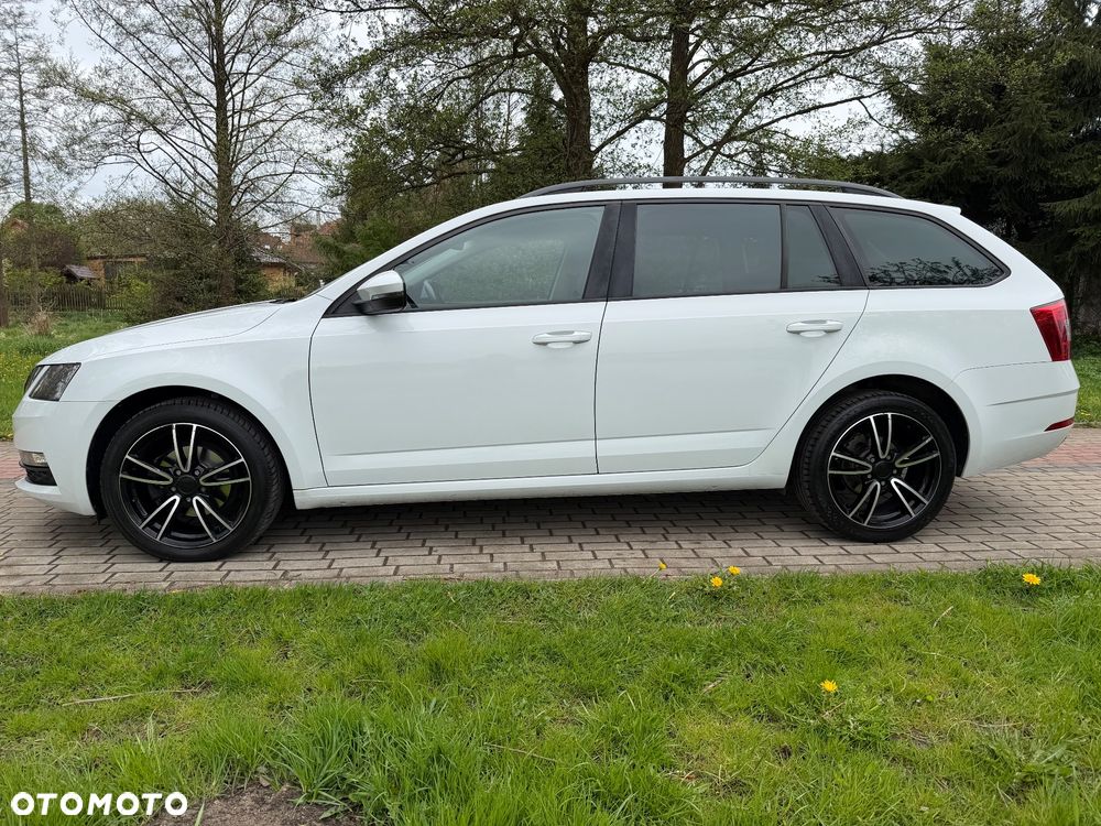 Skoda Octavia 1.6 TDI Soleil - 2
