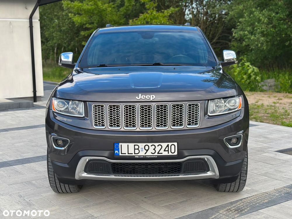 Jeep Grand Cherokee - 13