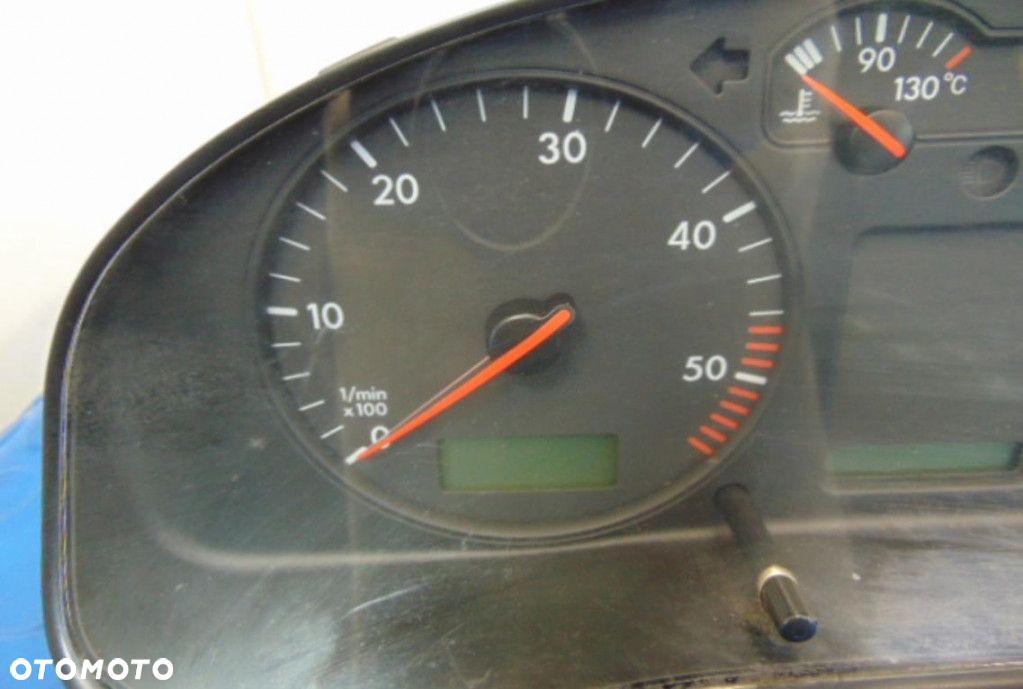 VOLKSWAGEN PASSAT B5 LICZNIK - 2
