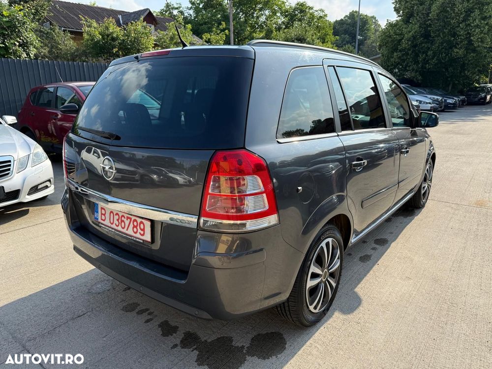 Opel Zafira - 4