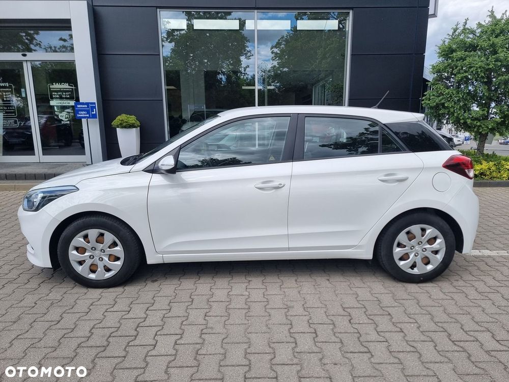 Hyundai i20 1.2 BlueDrive Classic + - 8