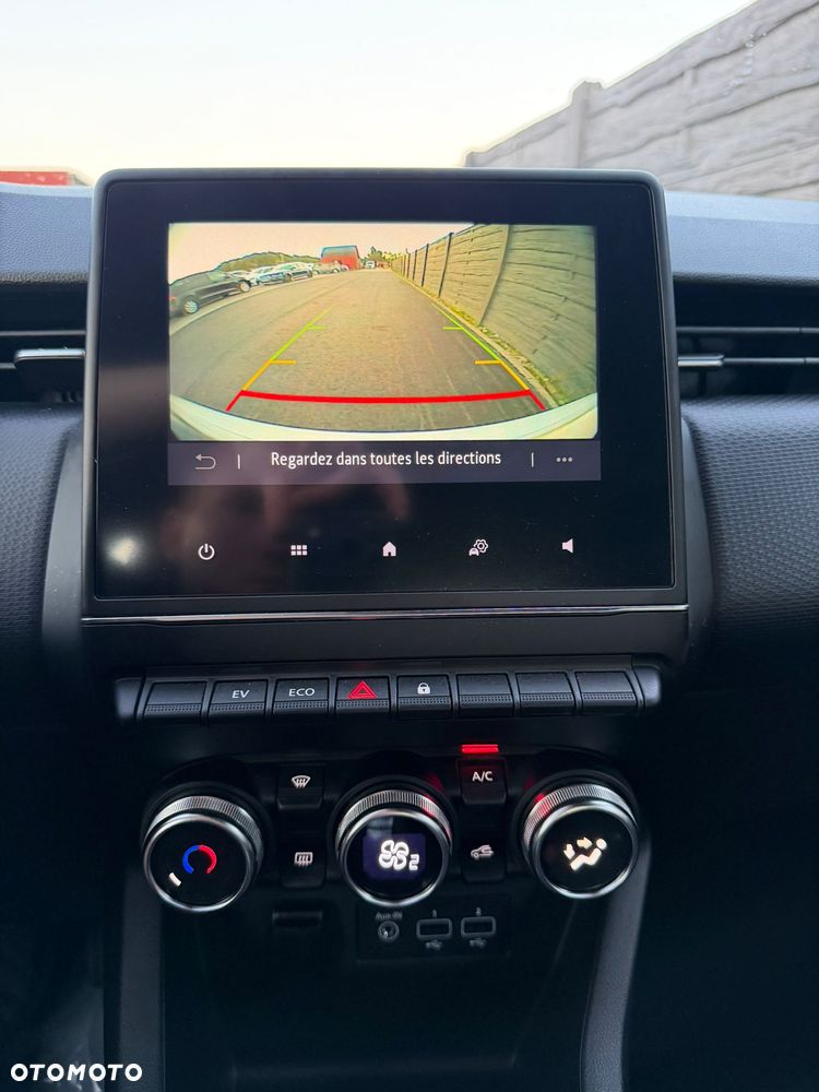 Renault Clio E-TECH 140 BUSINESS EDITION - 15