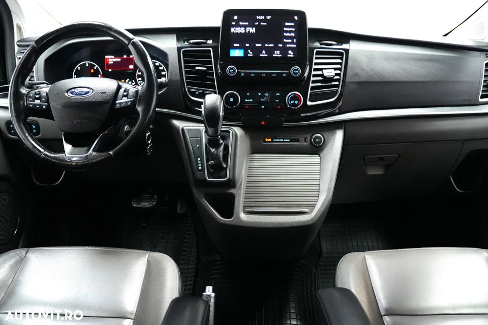 Ford Tourneo Custom - 7