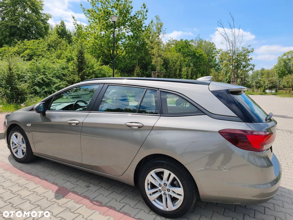 Opel Astra 1.6 CDTI Elite - 2