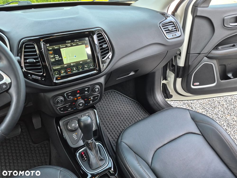 Jeep Compass 1.4 TMair Limited 4WD S&S - 21